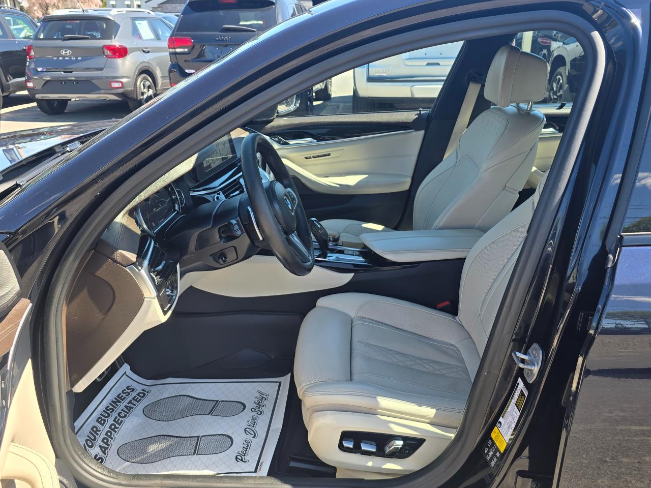 BMW 5 Series M550i xDrive Sedan 2018