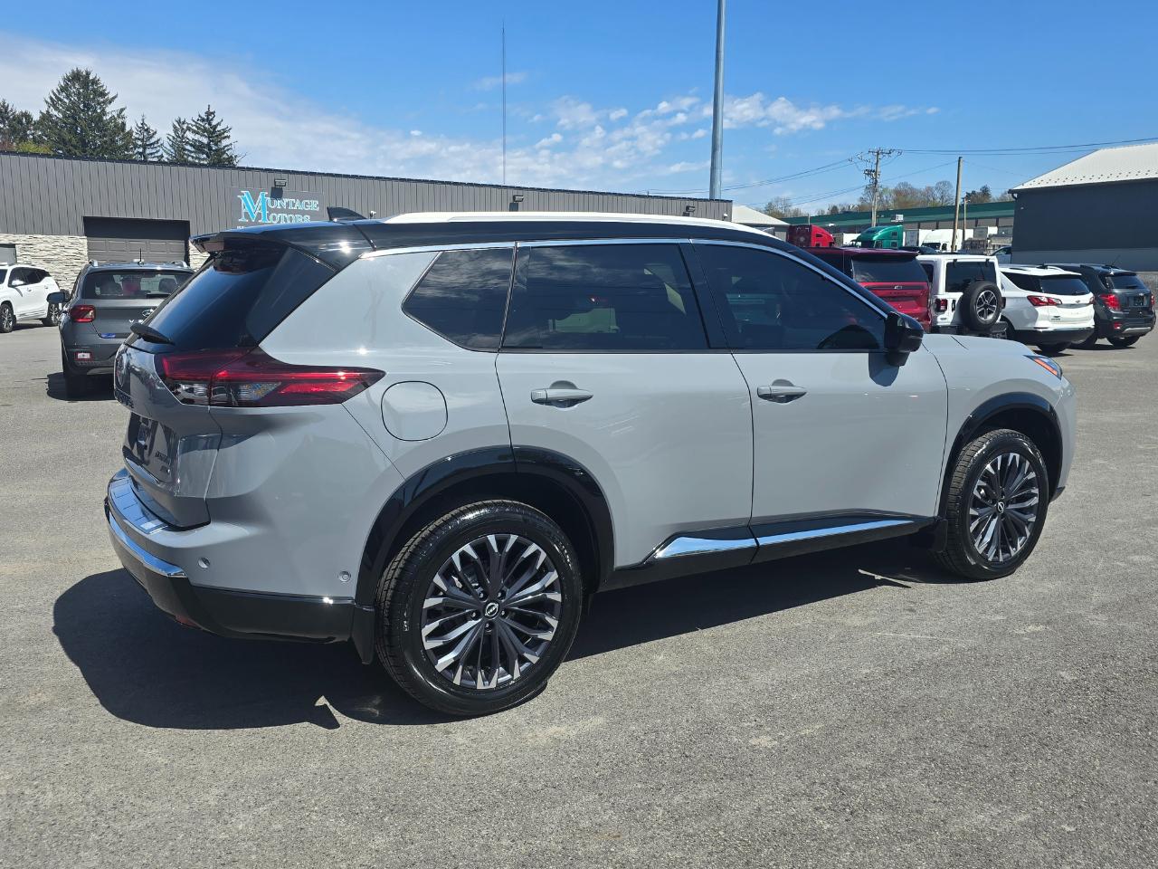 Nissan Rogue AWD Platinum 2024