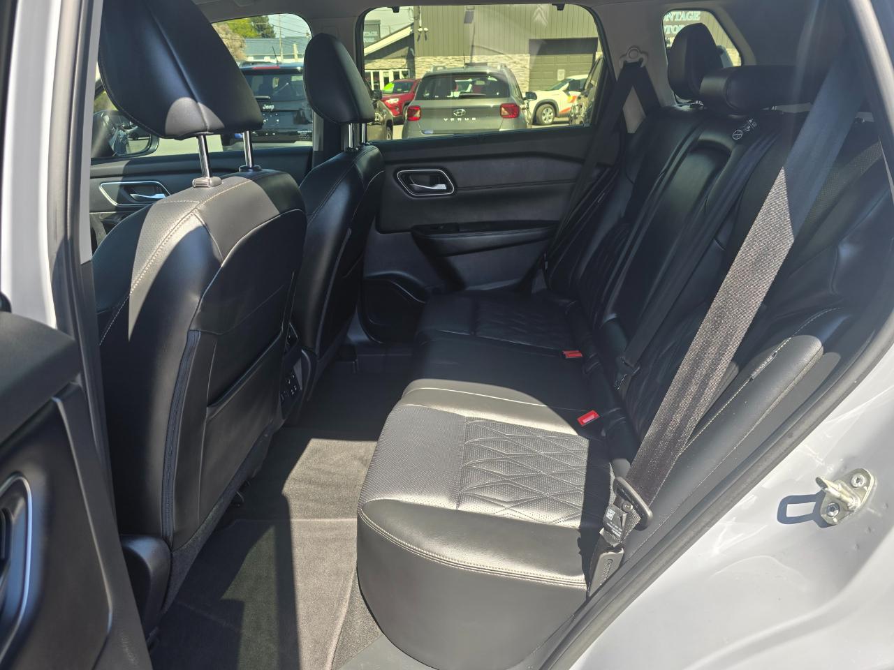 Nissan Rogue AWD Platinum 2024