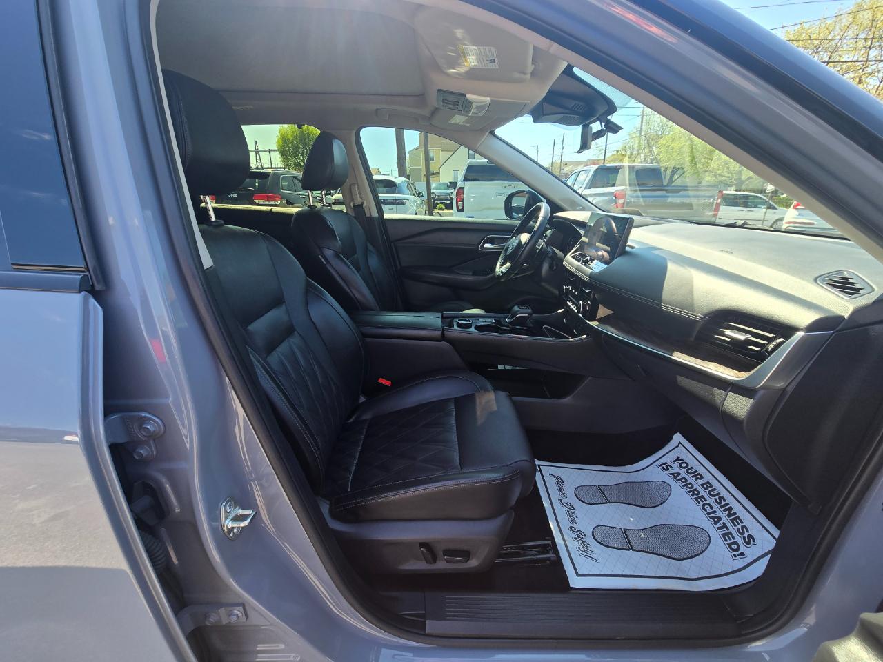 Nissan Rogue AWD Platinum 2024