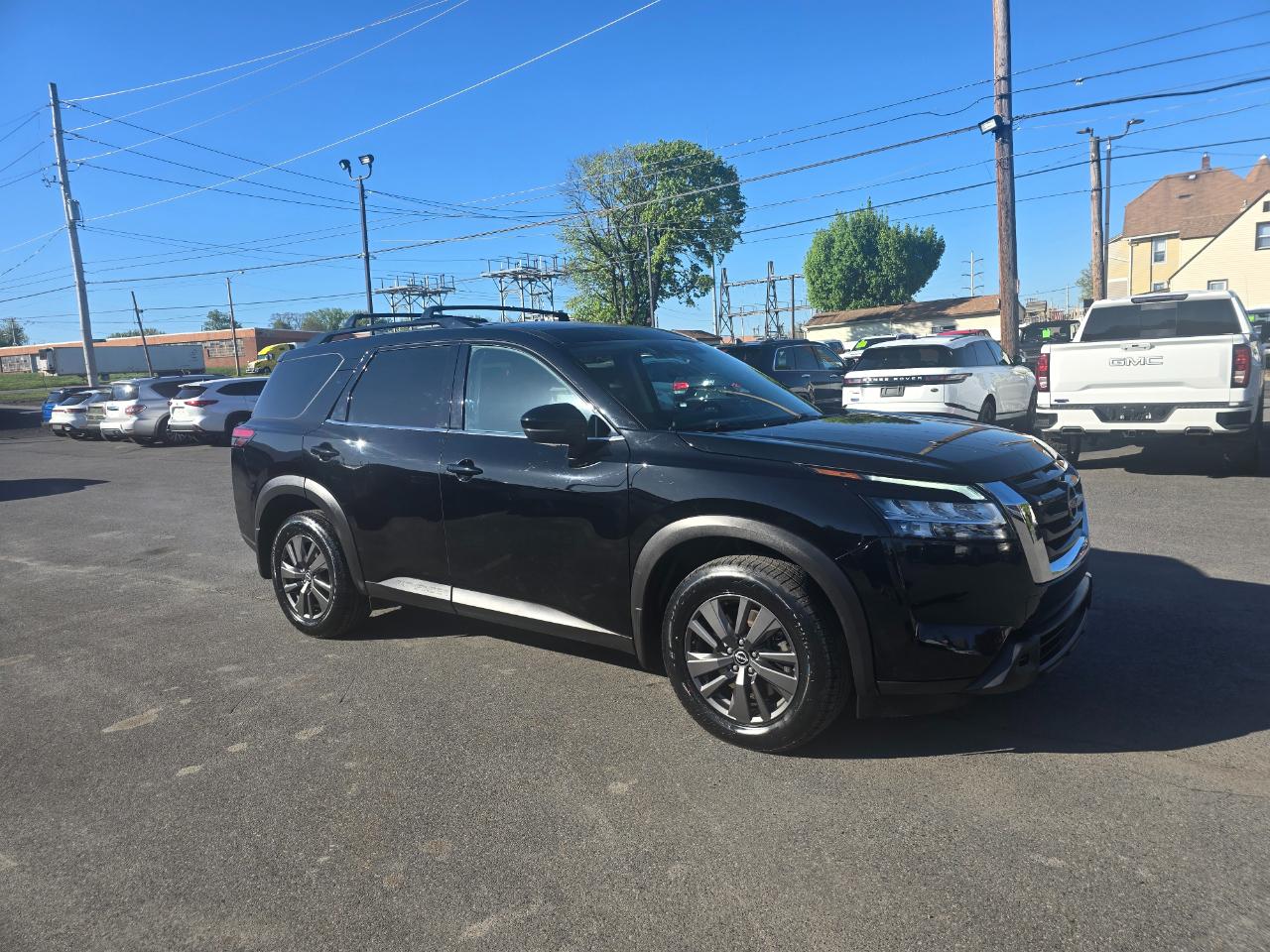 Nissan Pathfinder SV 4WD 2022