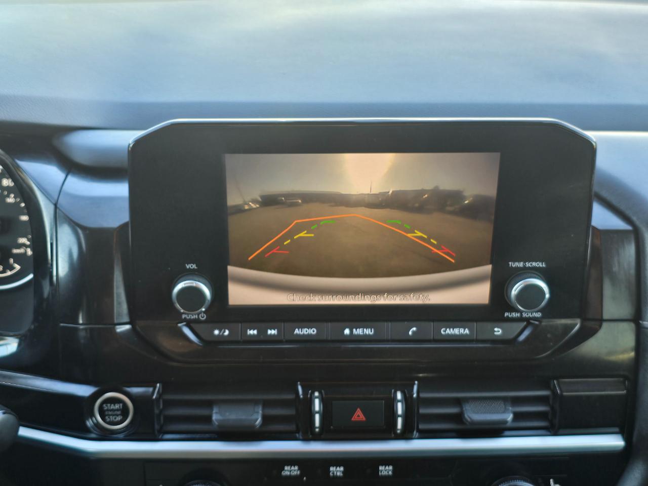 Nissan Pathfinder SV 4WD 2022