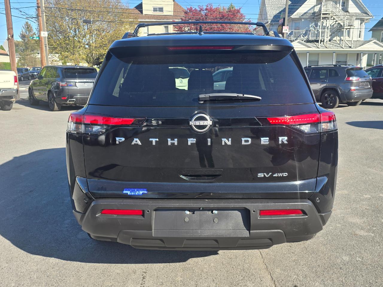 Nissan Pathfinder SV 4WD 2022