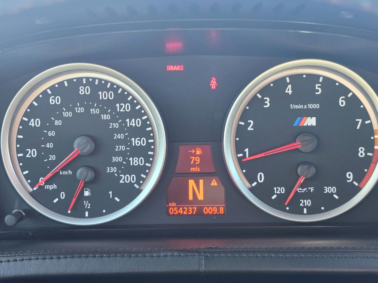 BMW 6 Series 2dr Cpe M6 2007