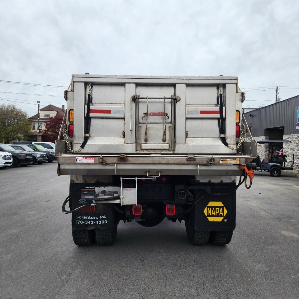 Freightliner 108SD  2014