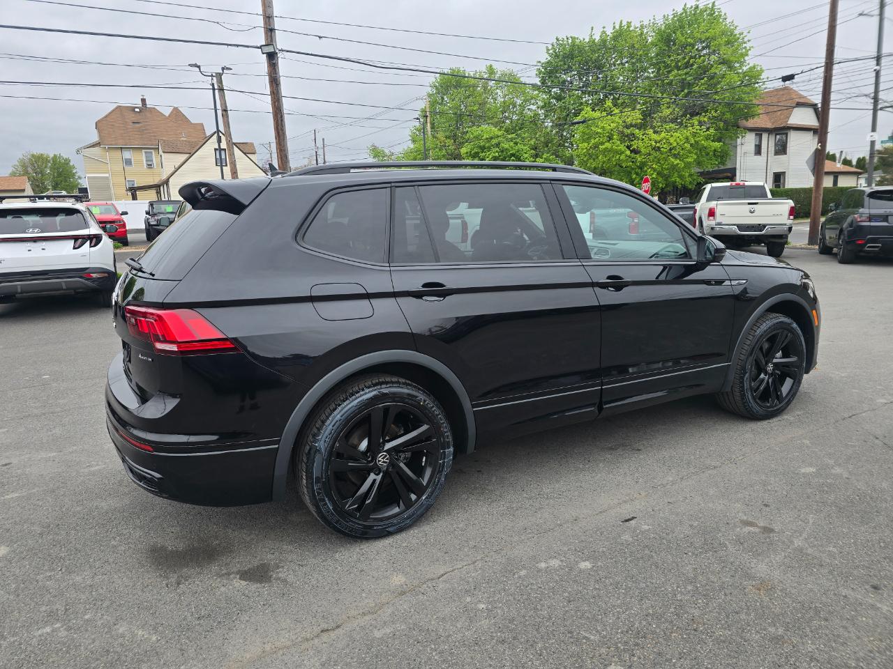 Volkswagen Tiguan 2.0T SE R-Line Black 4MOTION 2024