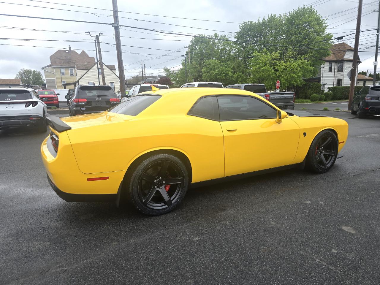 Dodge Challenger SRT Hellcat Coupe 2017