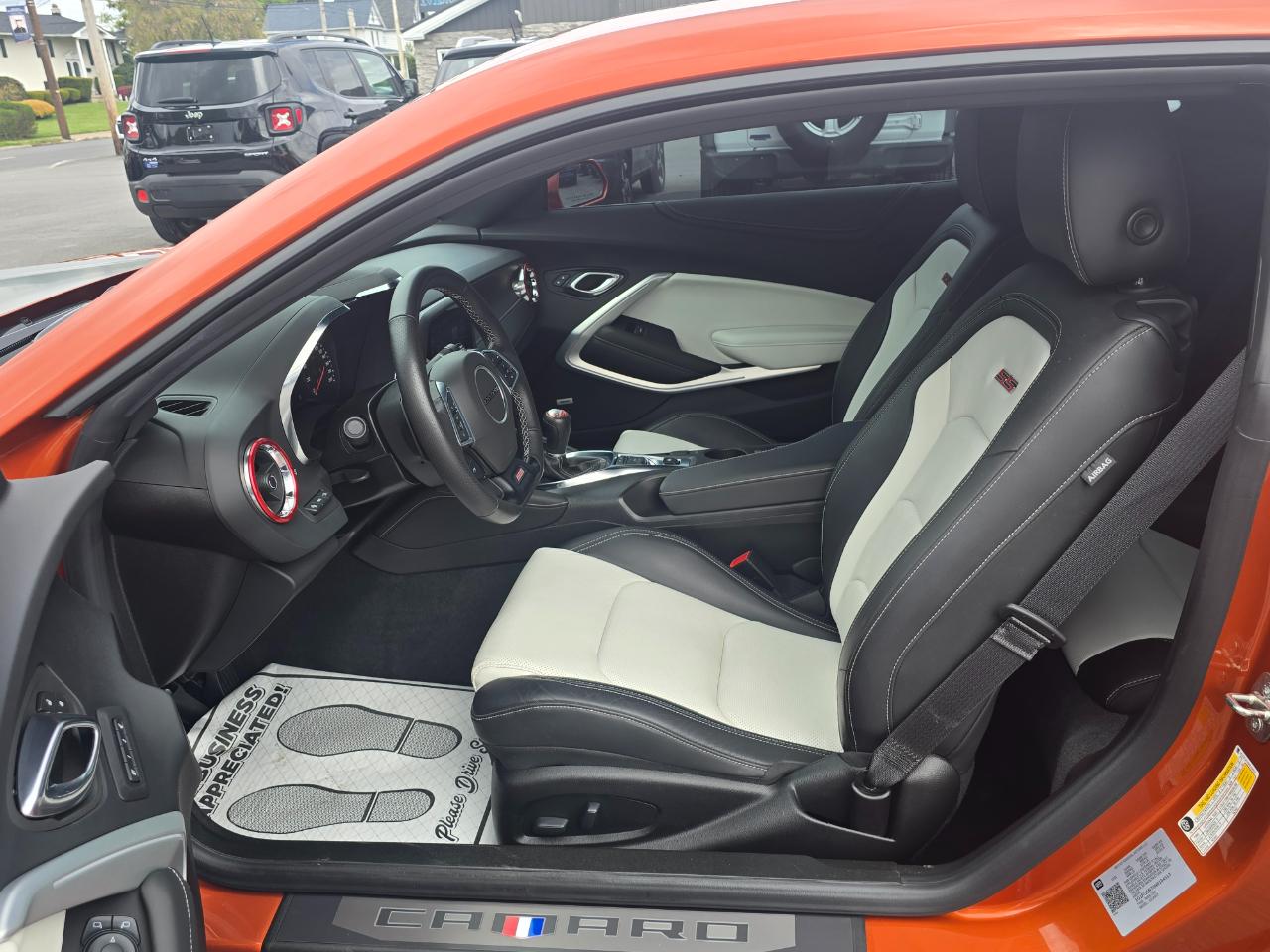 Chevrolet Camaro 2dr Cpe 2SS 2022