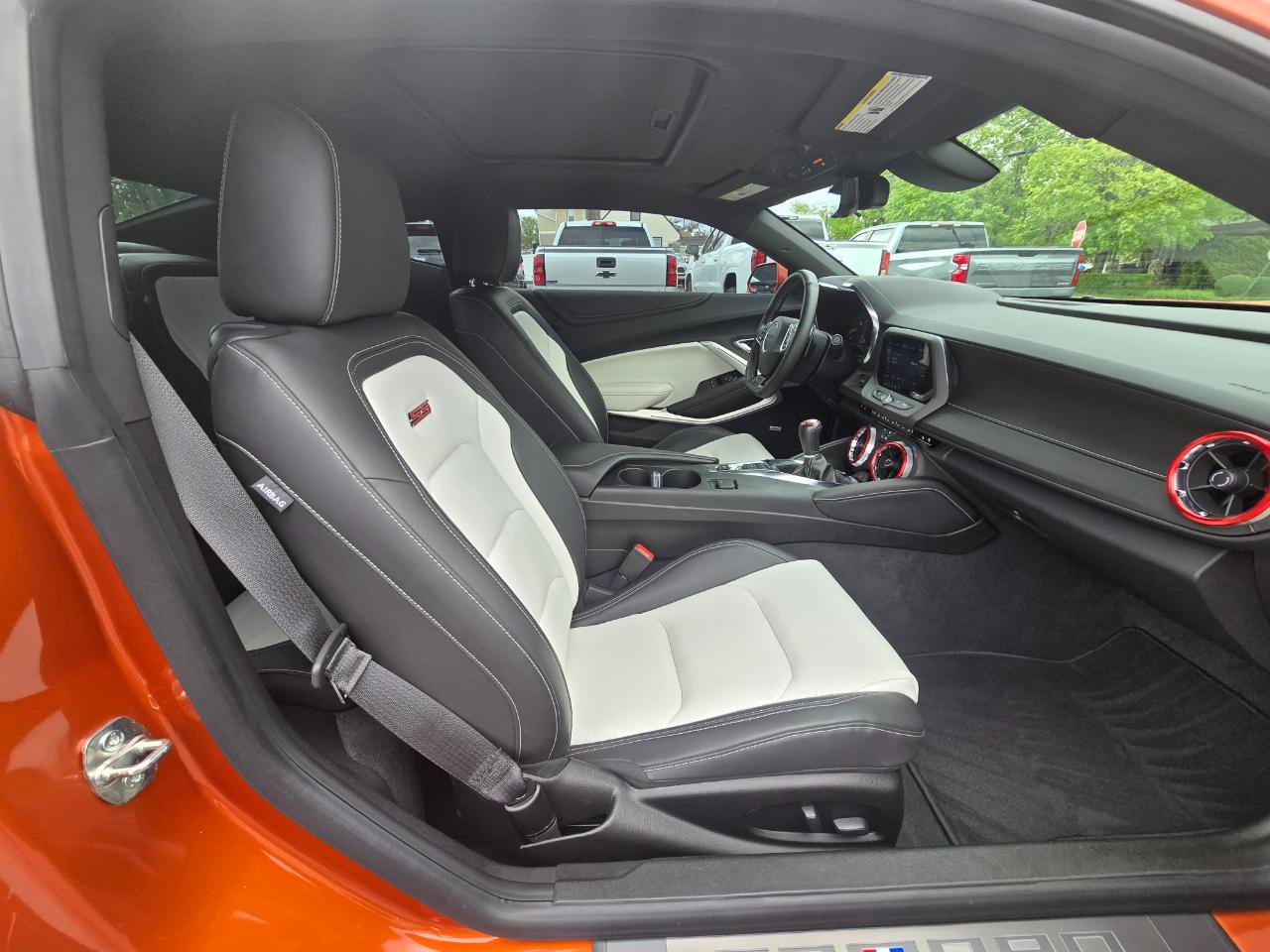 Chevrolet Camaro 2dr Cpe 2SS 2022