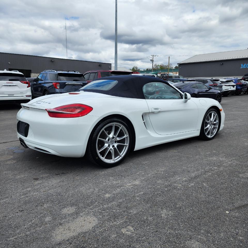 Porsche Boxster 2dr Roadster 2013