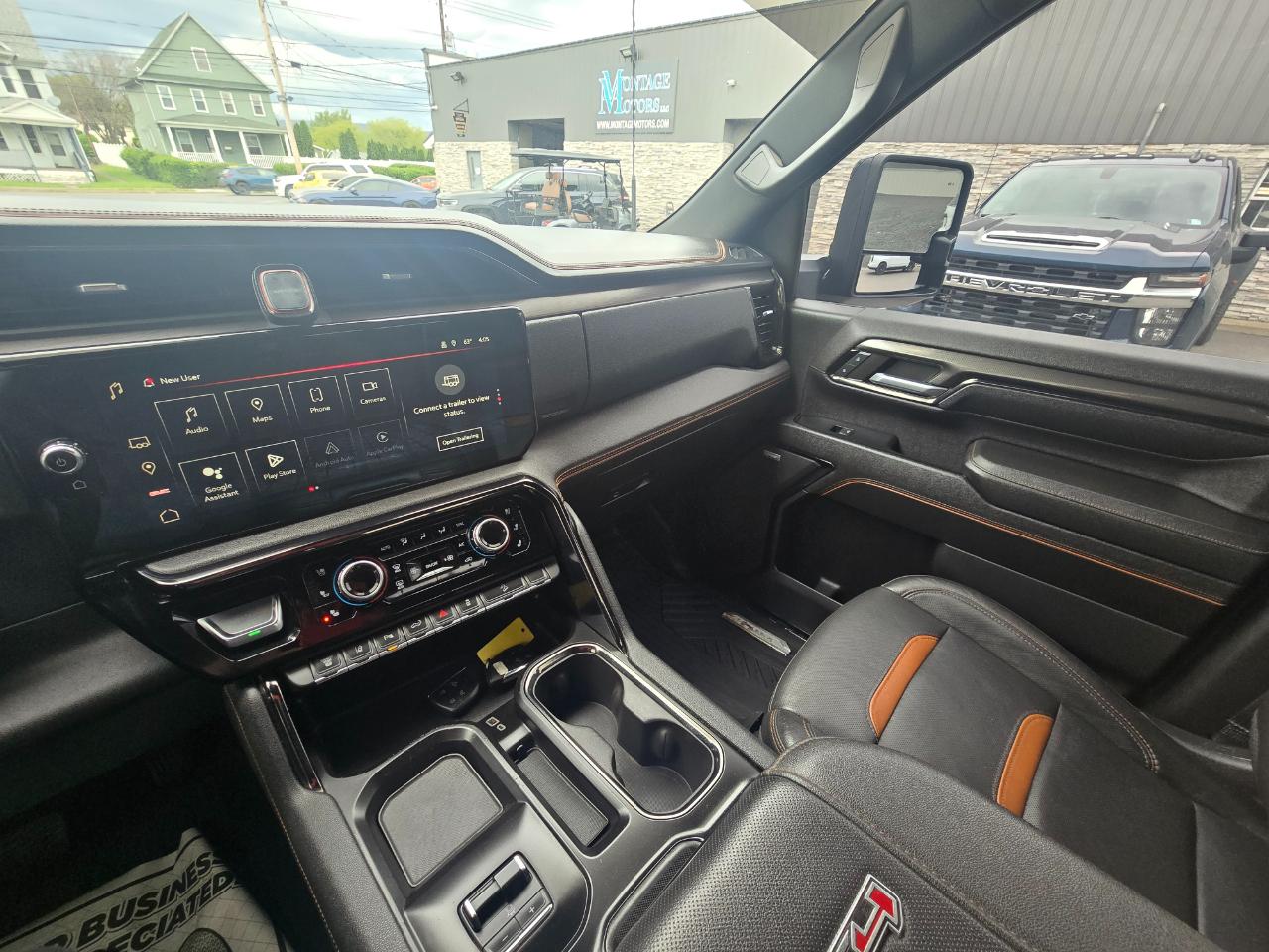 GMC Sierra 3500HD  2024