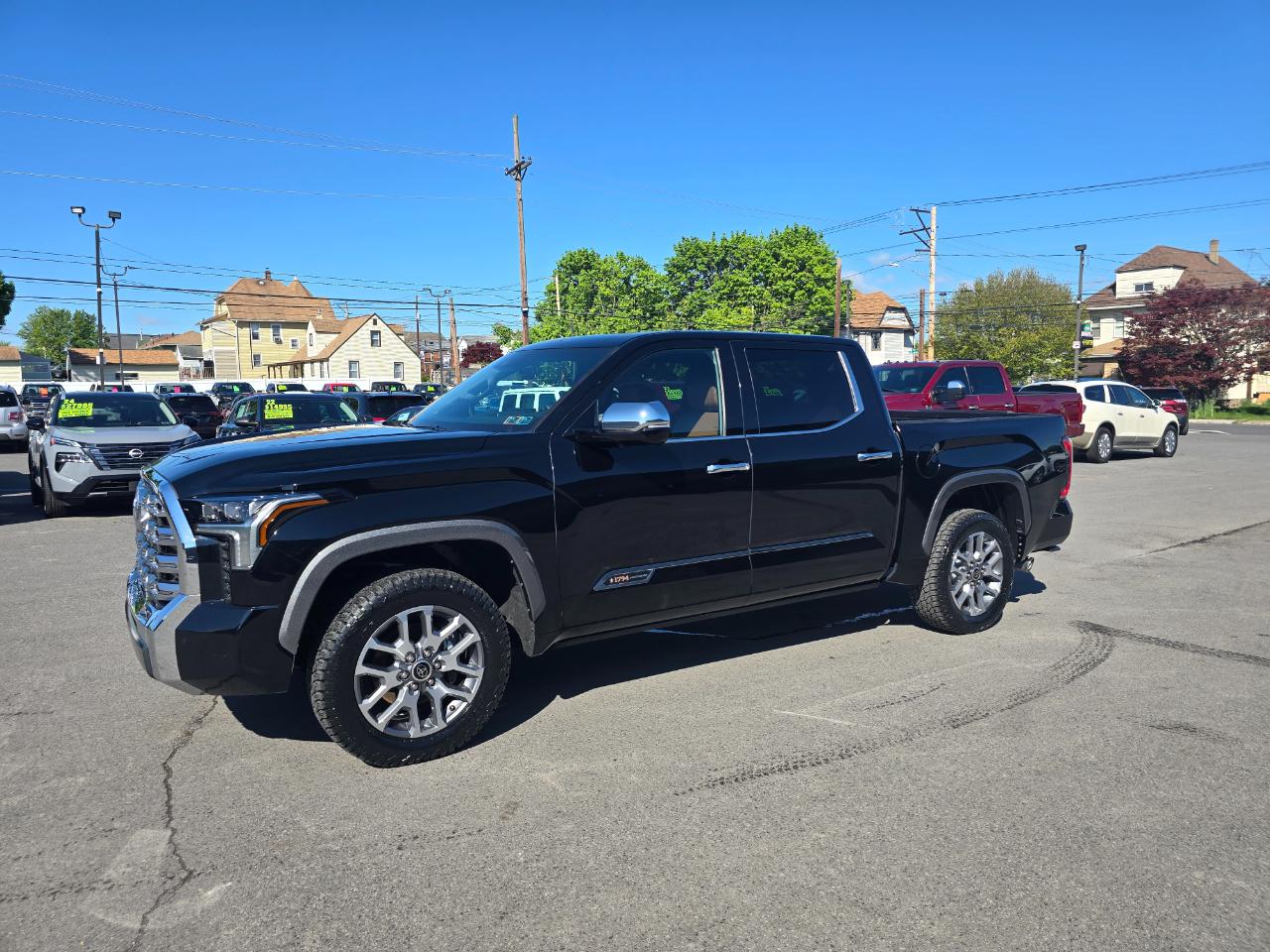 Toyota Tundra 4WD  2024