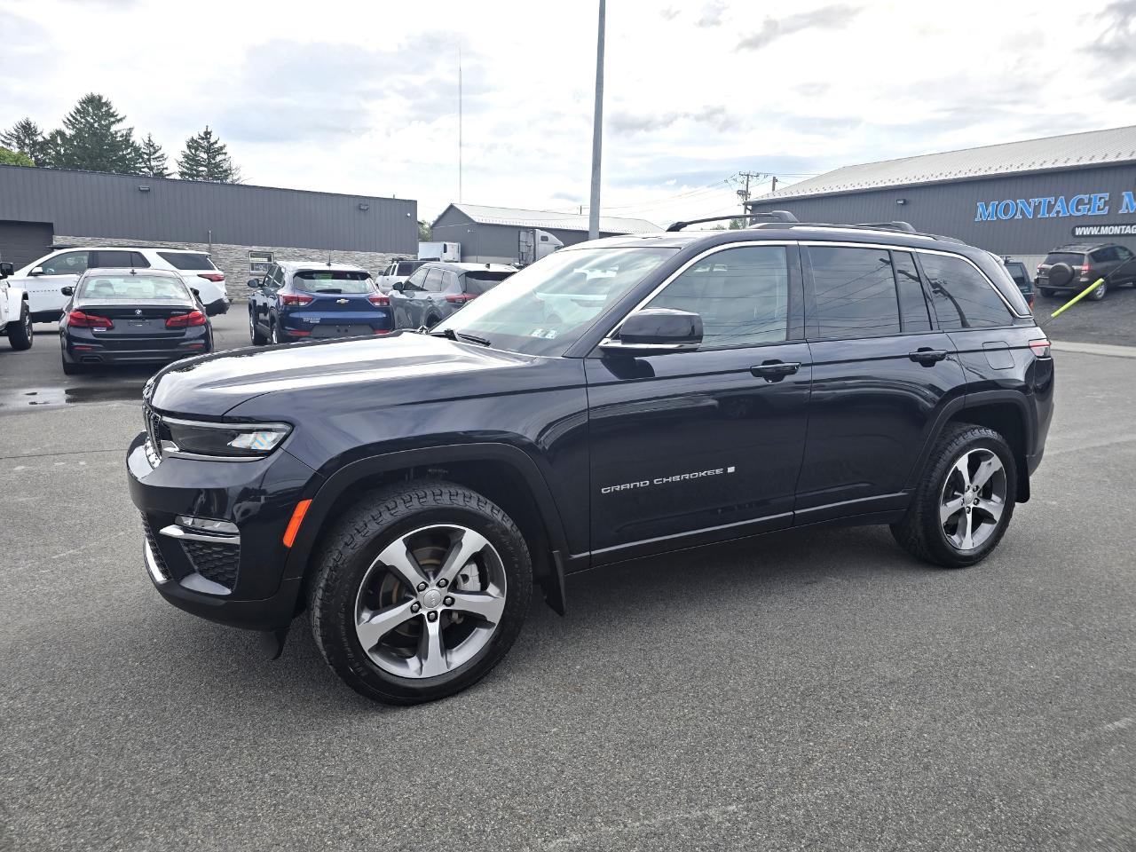 Jeep Grand Cherokee Limited 4x4 2023