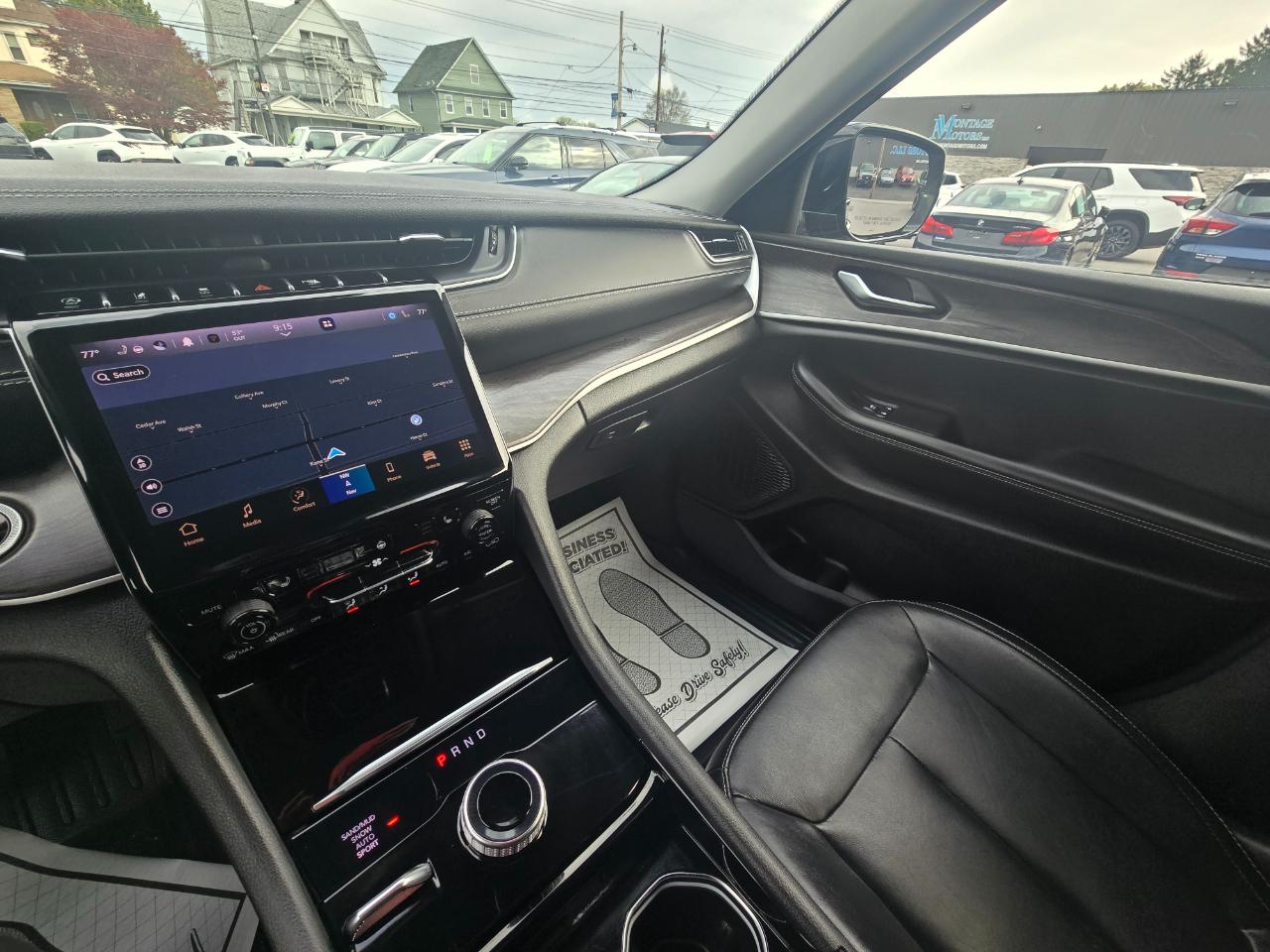 Jeep Grand Cherokee Limited 4x4 2023