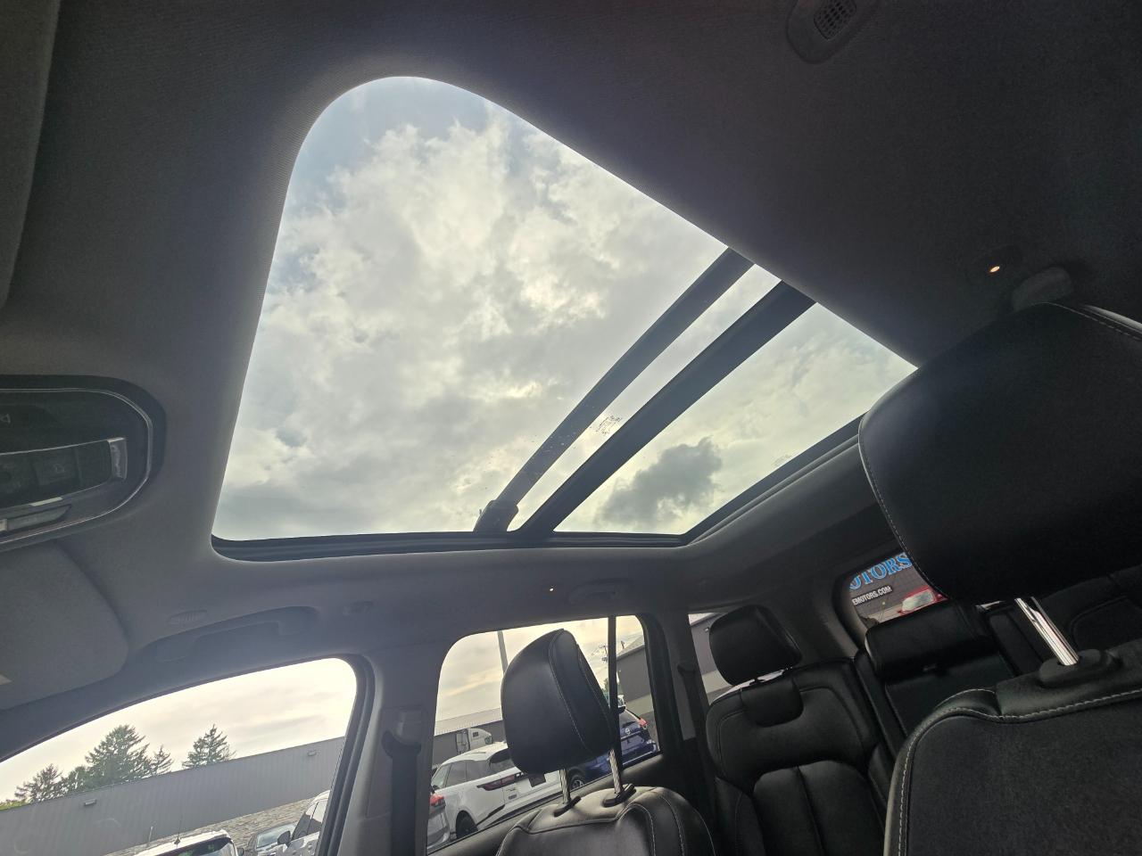 Jeep Grand Cherokee Limited 4x4 2023