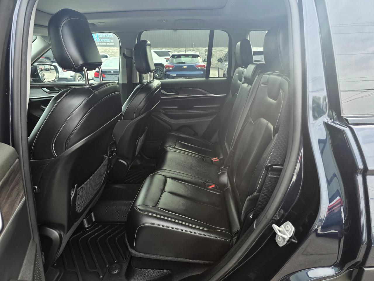Jeep Grand Cherokee Limited 4x4 2023
