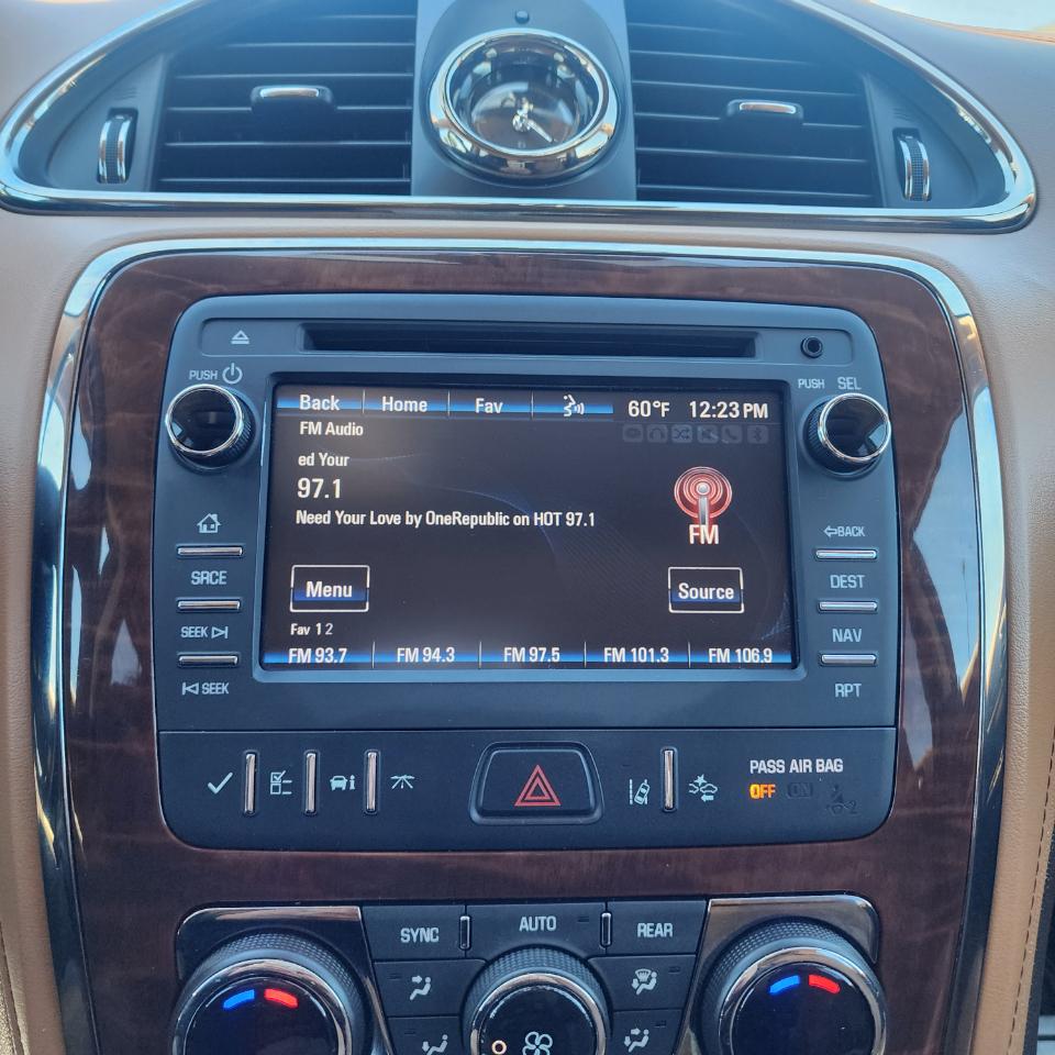 Buick Enclave Leather 2015