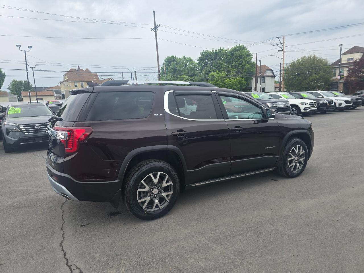 GMC Acadia AWD 4dr SLE 2021