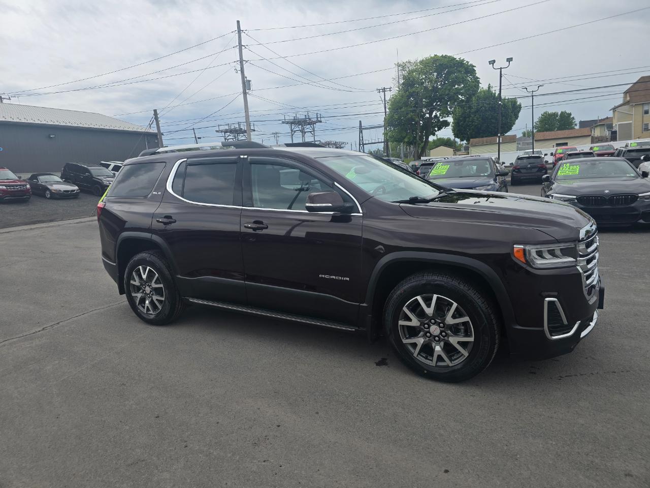 GMC Acadia AWD 4dr SLE 2021