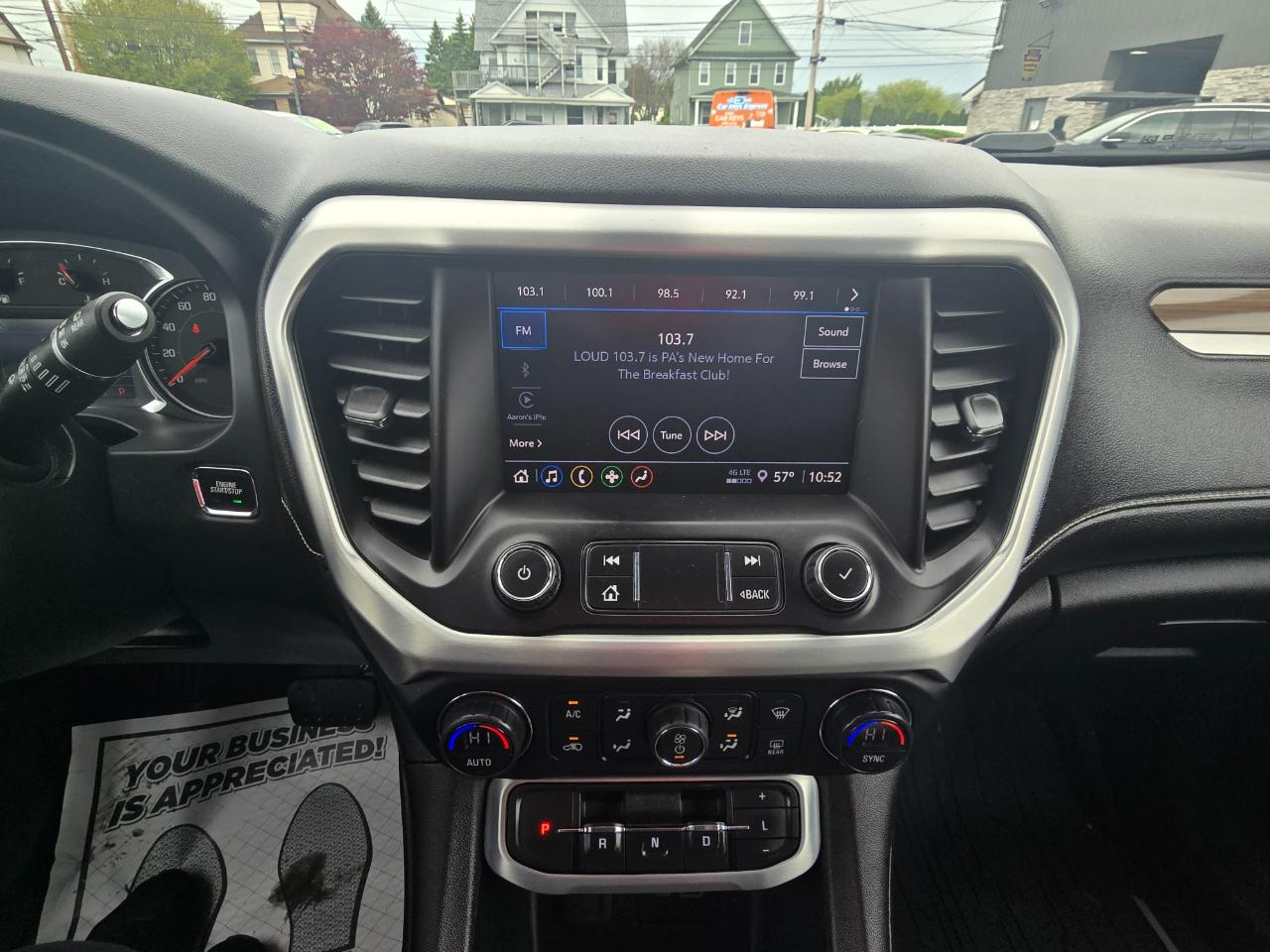 GMC Acadia AWD 4dr SLE 2021