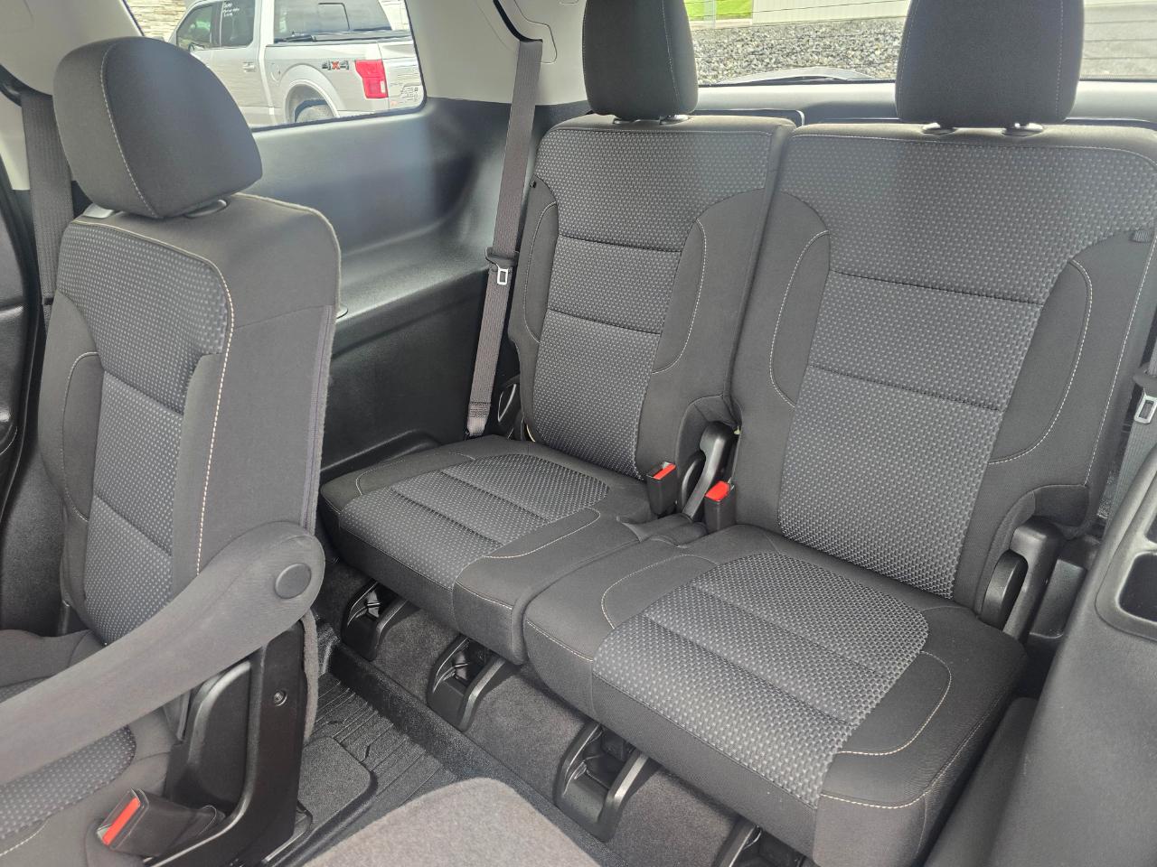 GMC Acadia AWD 4dr SLE 2021