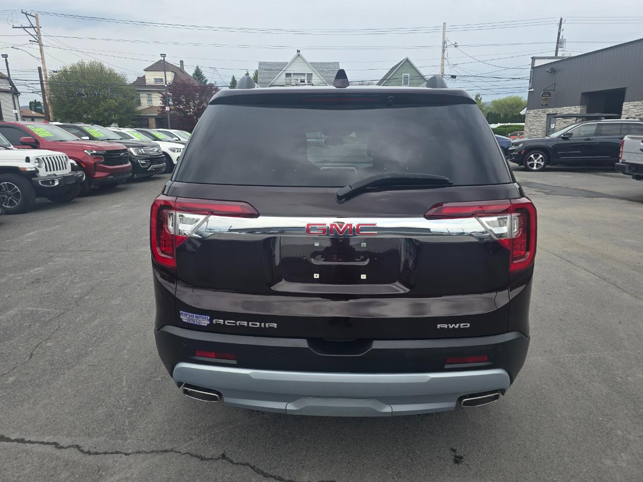 GMC Acadia AWD 4dr SLE 2021
