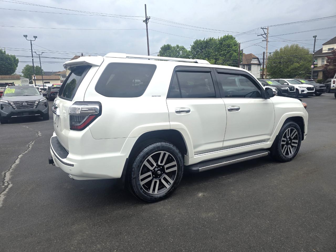 Toyota 4Runner  2016
