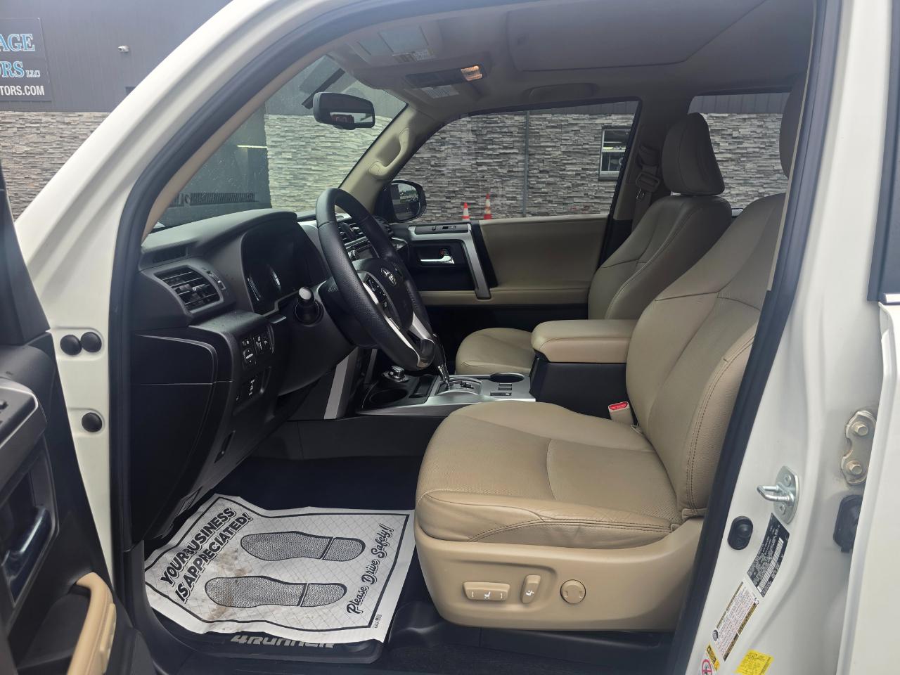Toyota 4Runner  2016