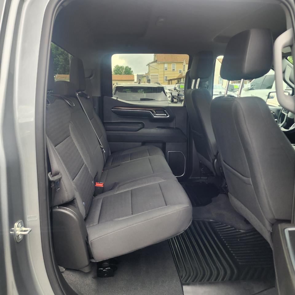 Chevrolet Silverado 1500  2023