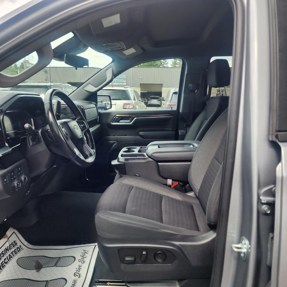 Chevrolet Silverado 1500  2023