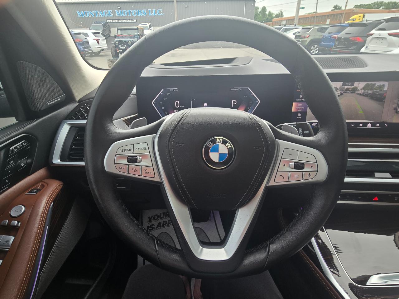BMW X7 xDrive40i Sports Activity Vehicle 2026