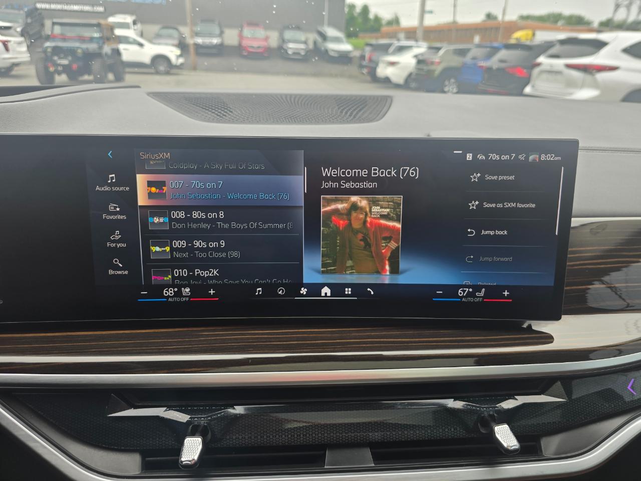 BMW X7 xDrive40i Sports Activity Vehicle 2026