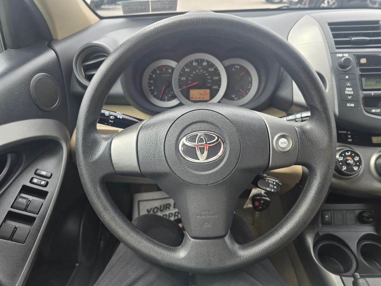 Toyota RAV4  2009