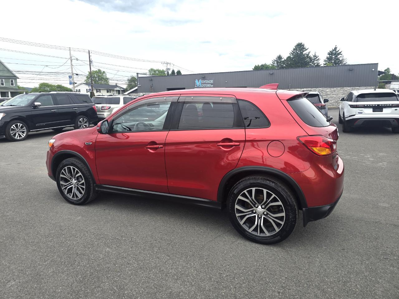 Mitsubishi Outlander Sport ES 2.0 AWC 2017