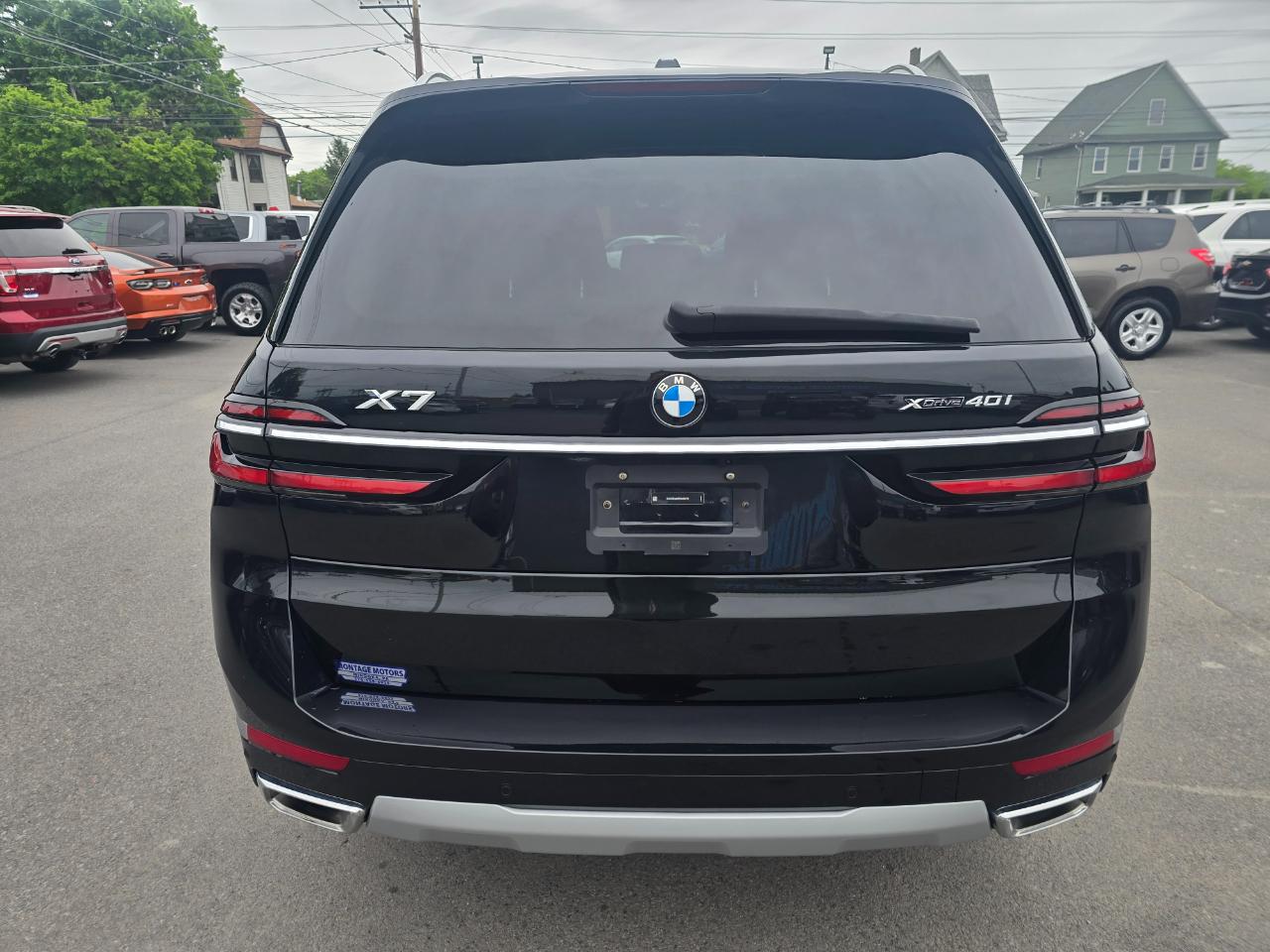 BMW X7 xDrive40i Sports Activity Vehicle 2026