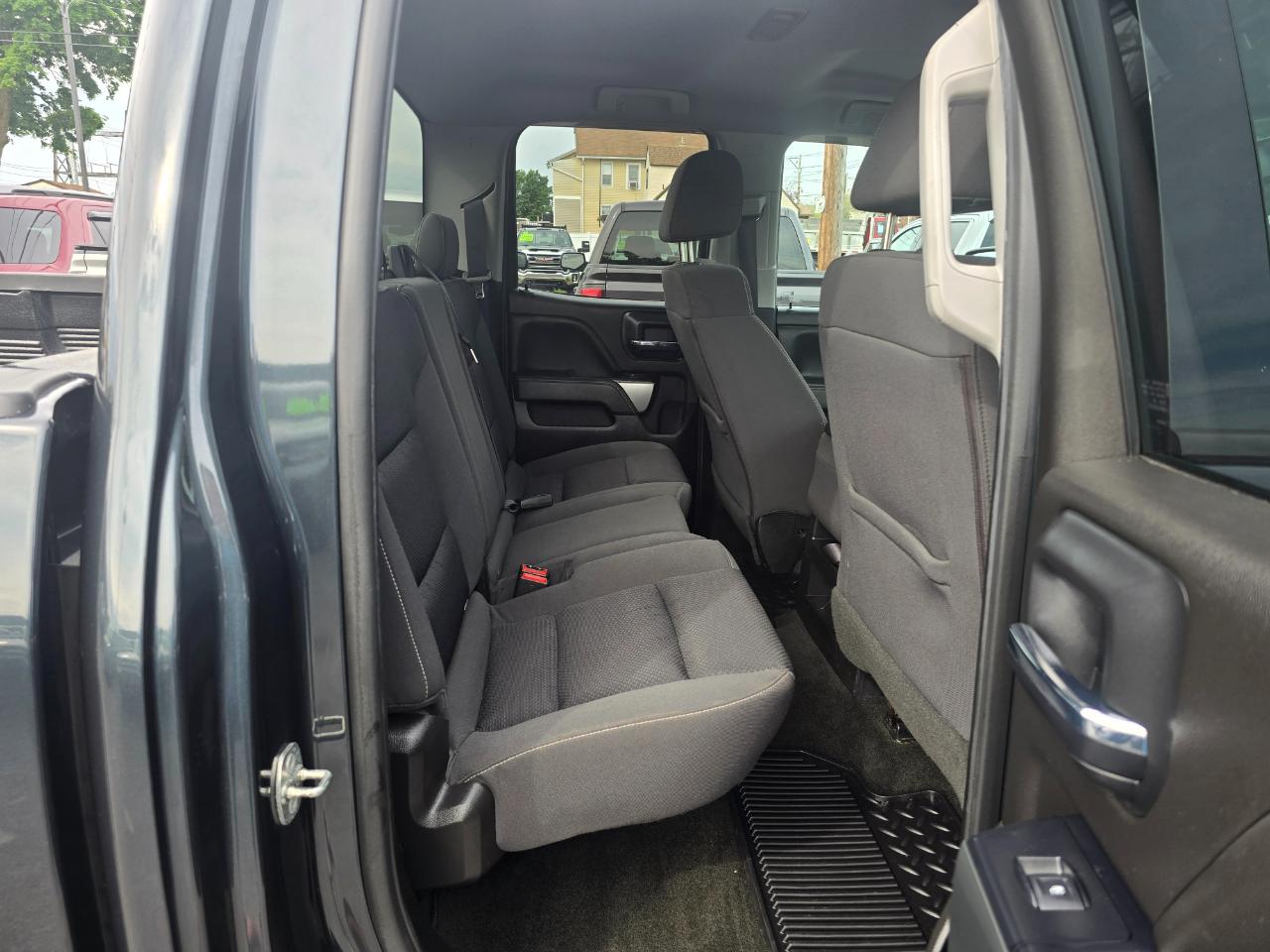 Chevrolet Silverado 1500  2018