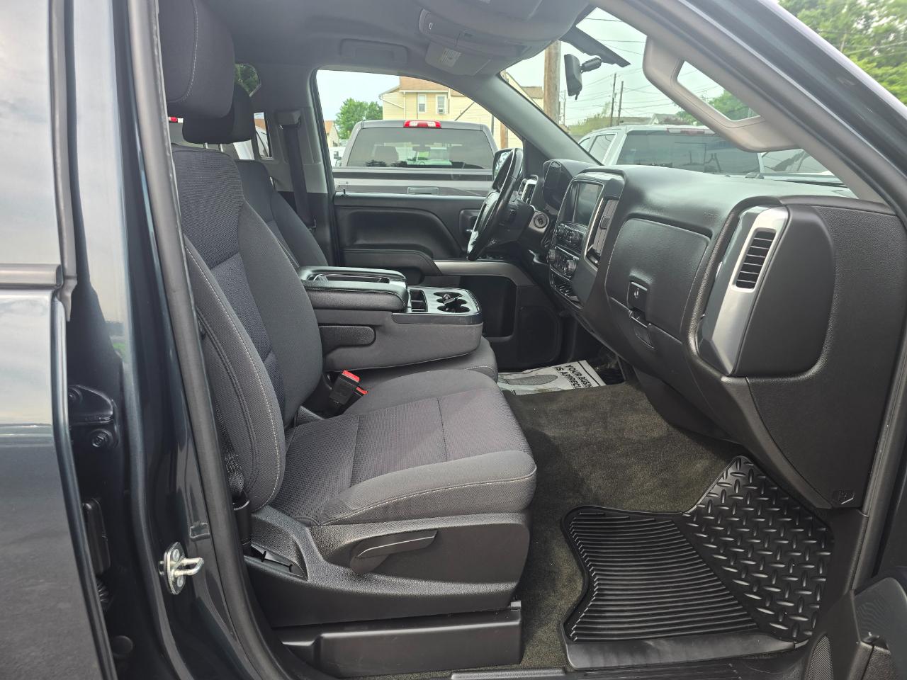 Chevrolet Silverado 1500  2018
