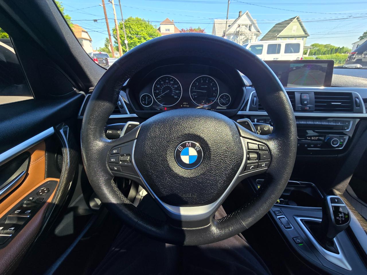 BMW 3 Series  2017