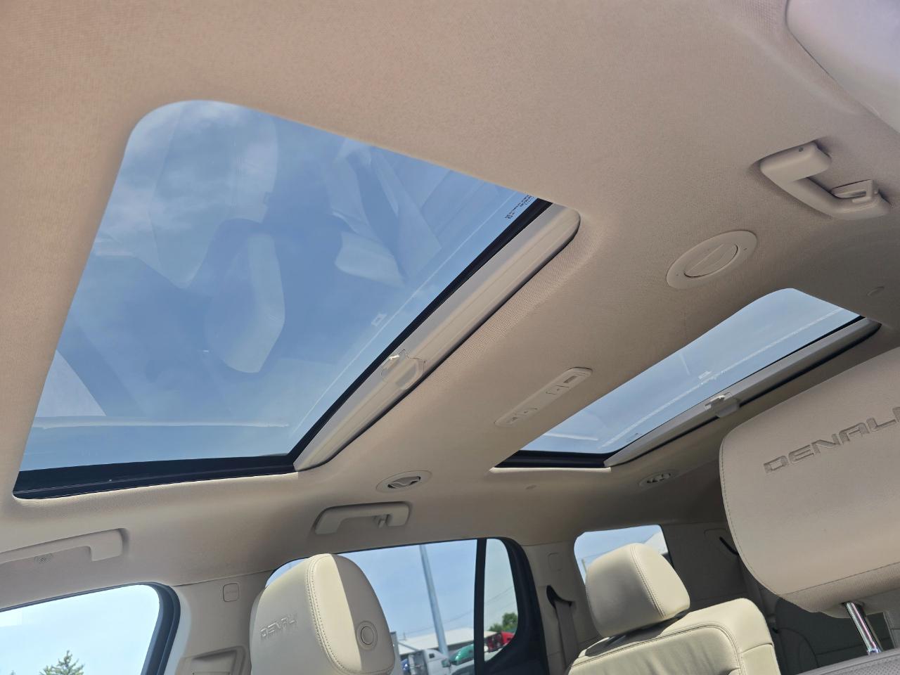 GMC Acadia AWD 4dr Denali 2022