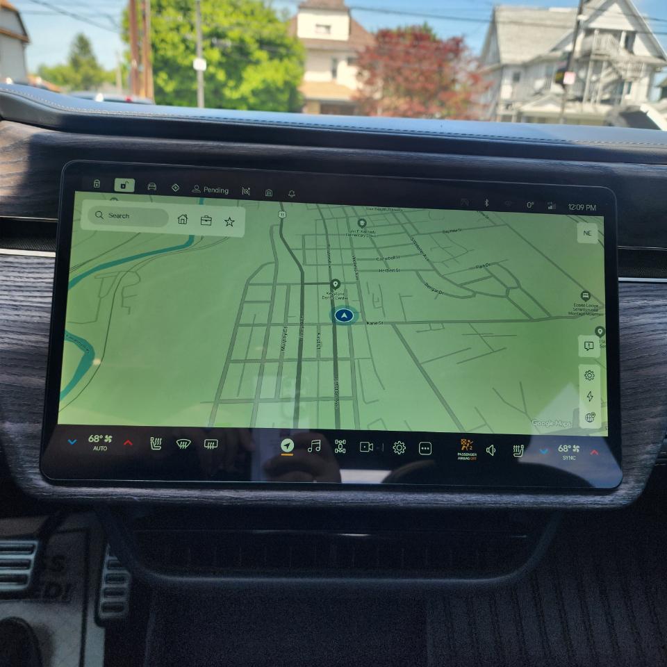 Rivian R1T Adventure Package AWD 2022