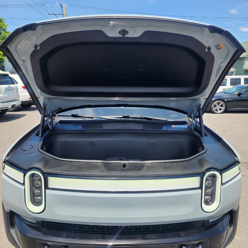 Rivian R1T Adventure Package AWD 2022