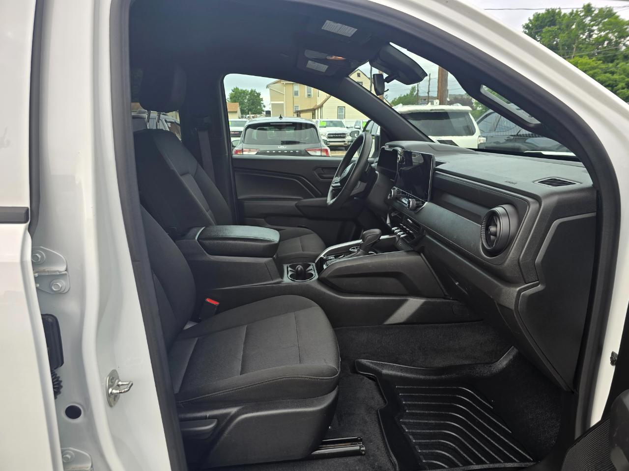 Chevrolet Colorado 4WD Crew Cab Trail Boss 2024
