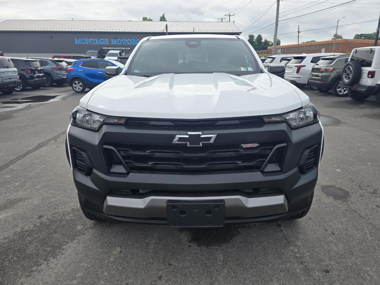 Chevrolet Colorado 4WD Crew Cab Trail Boss 2024