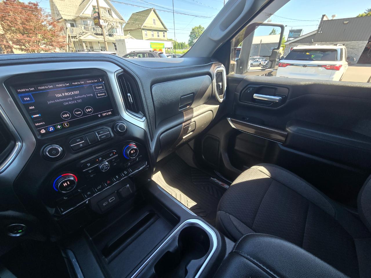 Chevrolet Silverado 1500  2021