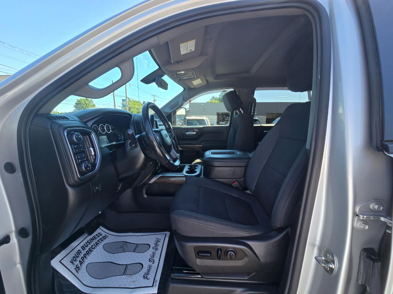 Chevrolet Silverado 1500  2021