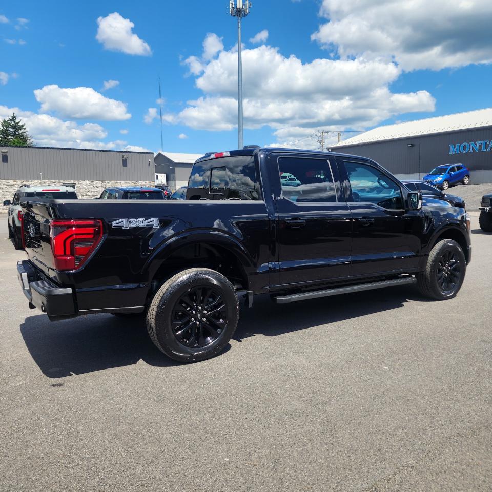 Ford F-150 Lariat 4WD SuperCrew 5.5' Box 2026