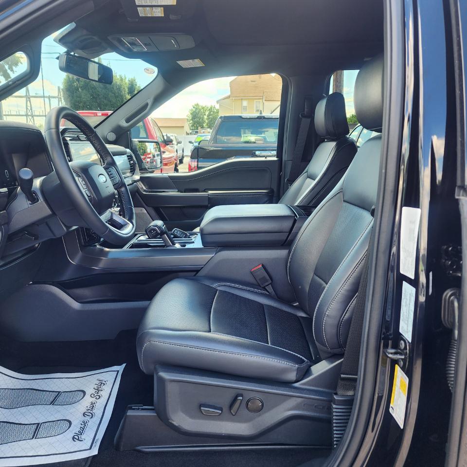 Ford F-150 Lariat 4WD SuperCrew 5.5' Box 2026