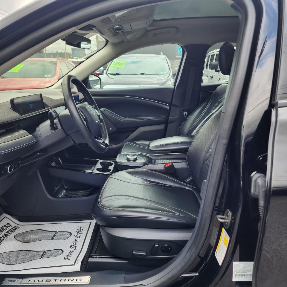 Ford Mustang Mach-E Premium AWD 2023