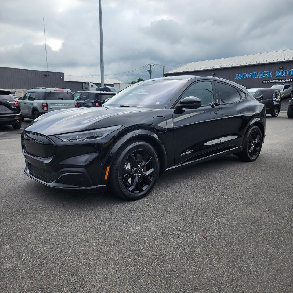 Ford Mustang Mach-E Premium AWD 2023