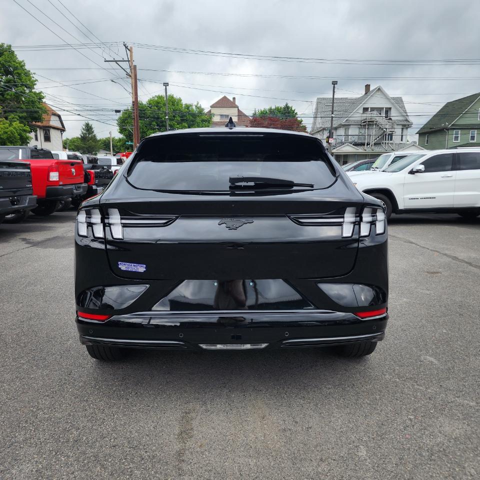 Ford Mustang Mach-E Premium AWD 2023